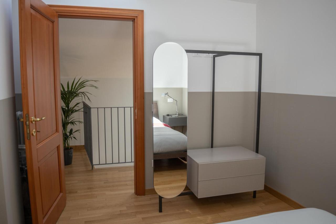 Appartement Dimora Manieri à LʼAquila Extérieur photo